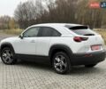Белый Мазда MX-30, объемом двигателя 0 л и пробегом 27 тыс. км за 14900 $, фото 21 на Automoto.ua