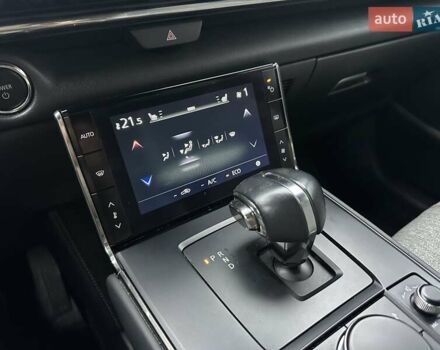 Белый Мазда MX-30, объемом двигателя 0 л и пробегом 69 тыс. км за 14100 $, фото 20 на Automoto.ua