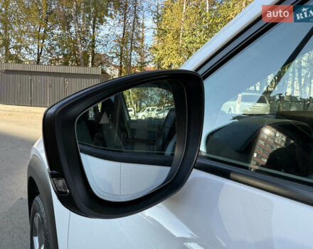 Белый Мазда MX-30, объемом двигателя 0 л и пробегом 64 тыс. км за 14000 $, фото 20 на Automoto.ua