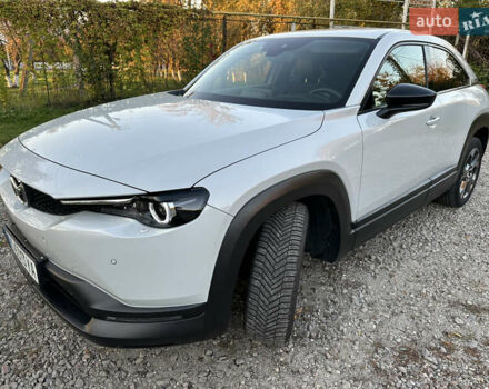Мазда MX-30 2021 в Мукачеве на Automoto.ua Белый Мазда MX-30, объемом двигателя 0 л и пробегом 61 тыс. км за 14800 $, фото 31 на Automoto.ua