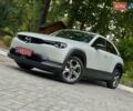 Белый Мазда MX-30, объемом двигателя 0 л и пробегом 33 тыс. км за 14950 $, фото 27 на Automoto.ua