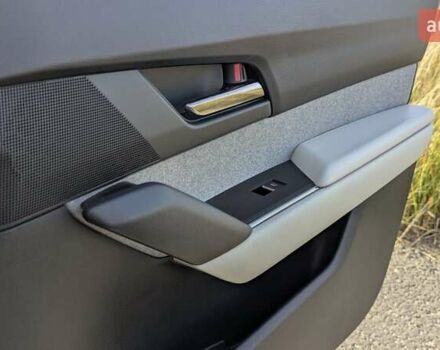 Белый Мазда MX-30, объемом двигателя 0 л и пробегом 105 тыс. км за 13800 $, фото 51 на Automoto.ua