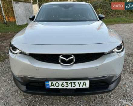 Мазда MX-30 2021 в Мукачеве на Automoto.ua Белый Мазда MX-30, объемом двигателя 0 л и пробегом 61 тыс. км за 14800 $, фото 32 на Automoto.ua