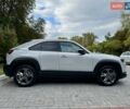 Белый Мазда MX-30, объемом двигателя 0 л и пробегом 33 тыс. км за 14950 $, фото 6 на Automoto.ua