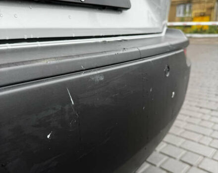 Белый Мазда MX-30, объемом двигателя 0 л и пробегом 50 тыс. км за 14500 $, фото 4 на Automoto.ua