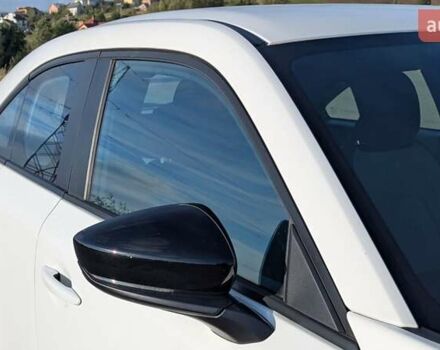 Белый Мазда MX-30, объемом двигателя 0 л и пробегом 105 тыс. км за 13800 $, фото 25 на Automoto.ua