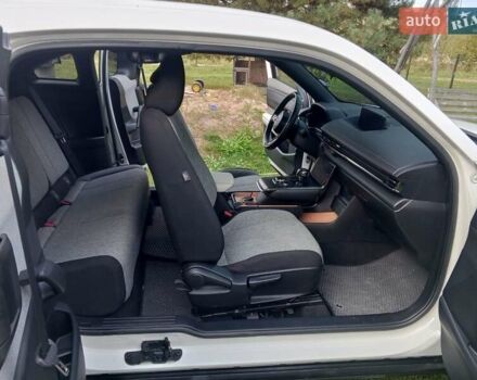 Білий Мазда MX-30, об'ємом двигуна 0 л та пробігом 115 тис. км за 9800 $, фото 5 на Automoto.ua