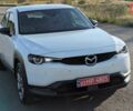 Белый Мазда MX-30, объемом двигателя 0 л и пробегом 90 тыс. км за 14200 $, фото 21 на Automoto.ua