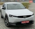 Белый Мазда MX-30, объемом двигателя 0 л и пробегом 27 тыс. км за 14900 $, фото 2 на Automoto.ua