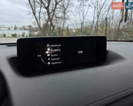 Белый Мазда MX-30, объемом двигателя 0 л и пробегом 69 тыс. км за 14100 $, фото 23 на Automoto.ua