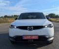 Белый Мазда MX-30, объемом двигателя 0 л и пробегом 105 тыс. км за 13800 $, фото 21 на Automoto.ua