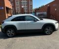 Белый Мазда MX-30, объемом двигателя 0 л и пробегом 29 тыс. км за 14900 $, фото 9 на Automoto.ua