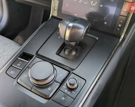 Белый Мазда MX-30, объемом двигателя 0 л и пробегом 105 тыс. км за 13800 $, фото 53 на Automoto.ua