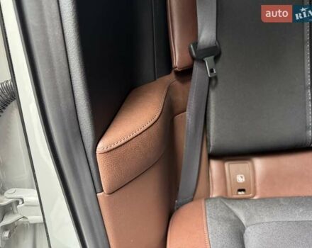 Белый Мазда MX-30, объемом двигателя 0 л и пробегом 33 тыс. км за 14950 $, фото 120 на Automoto.ua
