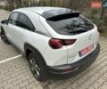 Белый Мазда MX-30, объемом двигателя 0 л и пробегом 69 тыс. км за 14100 $, фото 9 на Automoto.ua