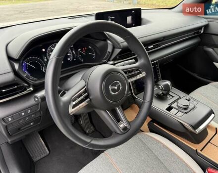 Белый Мазда MX-30, объемом двигателя 0 л и пробегом 27 тыс. км за 14900 $, фото 32 на Automoto.ua