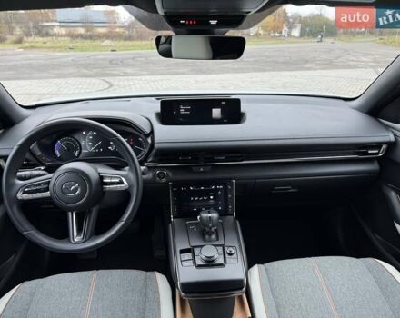 Белый Мазда MX-30, объемом двигателя 0 л и пробегом 27 тыс. км за 14900 $, фото 40 на Automoto.ua