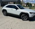 Белый Мазда MX-30, объемом двигателя 0 л и пробегом 44 тыс. км за 17900 $, фото 1 на Automoto.ua