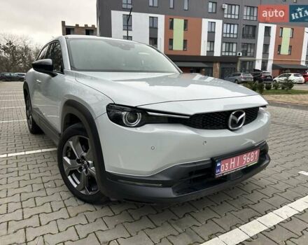 Белый Мазда MX-30, объемом двигателя 0 л и пробегом 69 тыс. км за 14100 $, фото 1 на Automoto.ua