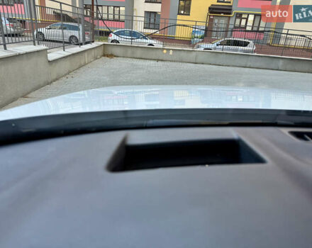 Белый Мазда MX-30, объемом двигателя 0 л и пробегом 64 тыс. км за 14000 $, фото 39 на Automoto.ua