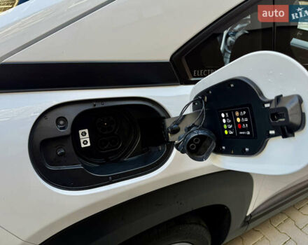 Белый Мазда MX-30, объемом двигателя 0 л и пробегом 64 тыс. км за 14000 $, фото 51 на Automoto.ua