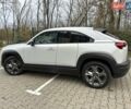 Белый Мазда MX-30, объемом двигателя 0 л и пробегом 69 тыс. км за 14100 $, фото 10 на Automoto.ua