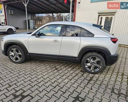 Білий Мазда MX-30, об'ємом двигуна 0 л та пробігом 12 тис. км за 14900 $, фото 26 на Automoto.ua