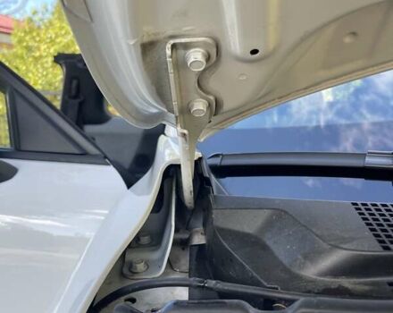 Белый Мазда MX-30, объемом двигателя 0 л и пробегом 26 тыс. км за 14400 $, фото 65 на Automoto.ua