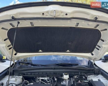 Белый Мазда MX-30, объемом двигателя 0 л и пробегом 26 тыс. км за 14400 $, фото 63 на Automoto.ua