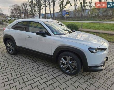 Білий Мазда MX-30, об'ємом двигуна 0 л та пробігом 12 тис. км за 14900 $, фото 15 на Automoto.ua