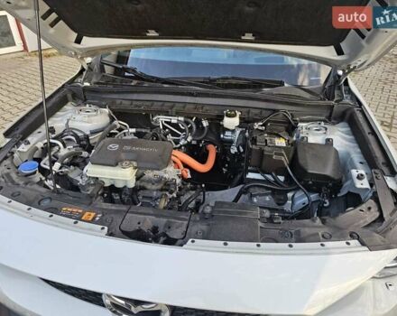 Білий Мазда MX-30, об'ємом двигуна 0 л та пробігом 12 тис. км за 14900 $, фото 5 на Automoto.ua