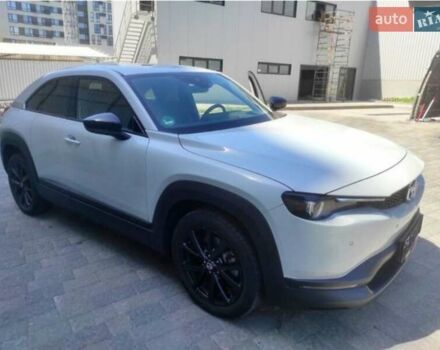 Білий Мазда MX-30, об'ємом двигуна 0 л та пробігом 33 тис. км за 15500 $, фото 1 на Automoto.ua