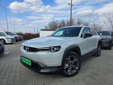 Белый Мазда MX-30, объемом двигателя 0 л и пробегом 99 тыс. км за 14200 $, фото 1 на Automoto.ua