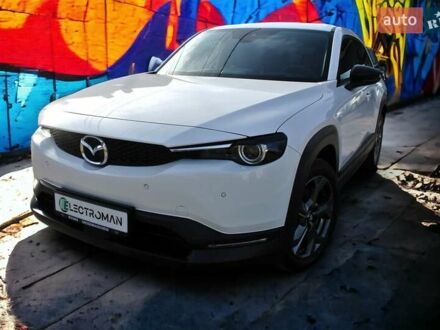 Белый Мазда MX-30, объемом двигателя 0 л и пробегом 24 тыс. км за 16700 $, фото 1 на Automoto.ua