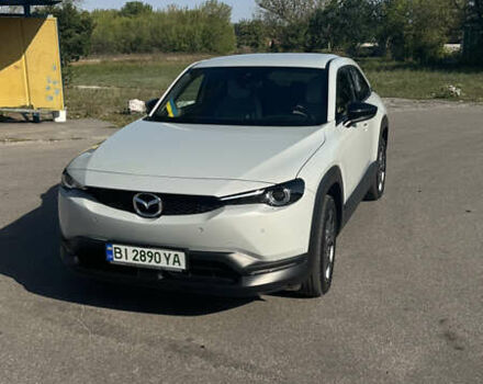 Білий Мазда MX-30, об'ємом двигуна 0 л та пробігом 31 тис. км за 18000 $, фото 1 на Automoto.ua