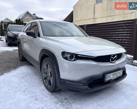 Білий Мазда MX-30, об'ємом двигуна 0 л та пробігом 27 тис. км за 15100 $, фото 1 на Automoto.ua