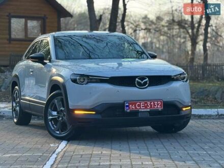 Мазда MX-30 2021 у Дрогобичі на Automoto.ua Білий Мазда MX-30, об'ємом двигуна 0 л та пробігом 17 тис. км за 14950 $, фото 1 на Automoto.ua
