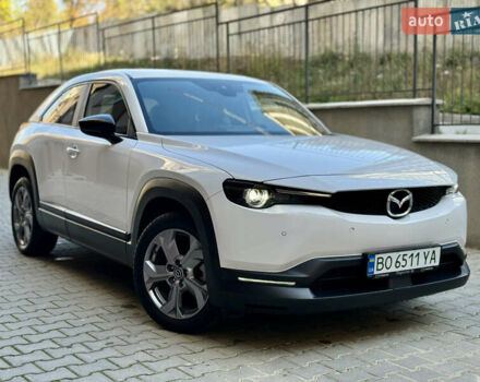 Мазда MX-30 2021 в Тернополе на Automoto.ua Белый Мазда MX-30, объемом двигателя 0 л и пробегом 64 тыс. км за 14000 $, фото 1 на Automoto.ua