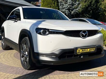Мазда MX-30 2021 у Львові на Automoto.ua Білий Мазда MX-30, об'ємом двигуна 35 л та пробігом 16 тис. км за 19700 $, фото 1 на Automoto.ua