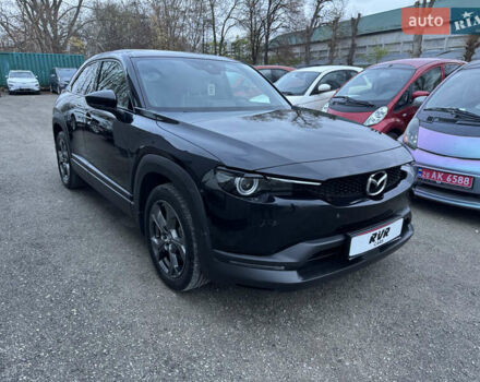 Черный Мазда MX-30, объемом двигателя 0 л и пробегом 68 тыс. км за 14500 $, фото 2 на Automoto.ua