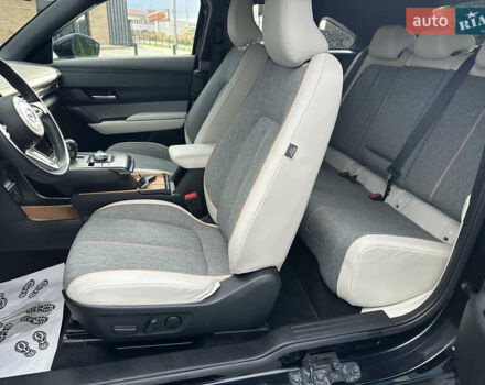 Черный Мазда MX-30, объемом двигателя 0 л и пробегом 36 тыс. км за 15200 $, фото 54 на Automoto.ua