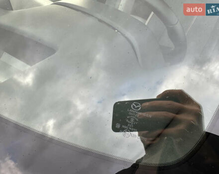 Черный Мазда MX-30, объемом двигателя 0 л и пробегом 36 тыс. км за 15200 $, фото 19 на Automoto.ua