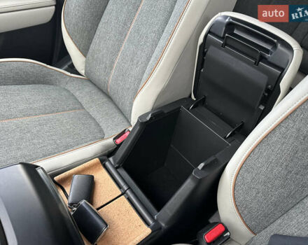 Черный Мазда MX-30, объемом двигателя 0 л и пробегом 36 тыс. км за 15200 $, фото 65 на Automoto.ua