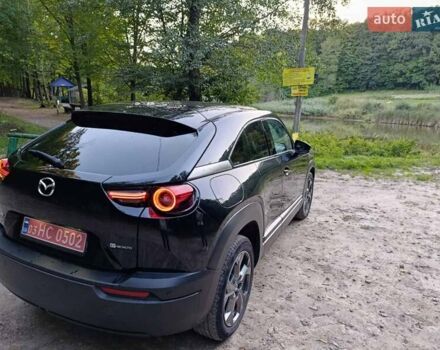 Черный Мазда MX-30, объемом двигателя 0 л и пробегом 75 тыс. км за 14000 $, фото 35 на Automoto.ua