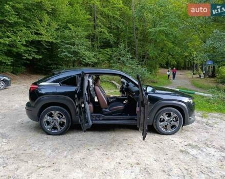 Черный Мазда MX-30, объемом двигателя 0 л и пробегом 75 тыс. км за 14000 $, фото 8 на Automoto.ua