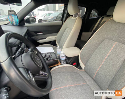 Мазда MX-30 2020 в Мукачеве на Automoto.ua Черный Мазда MX-30, объемом двигателя 35 л и пробегом 27 тыс. км за 16990 $, фото 13 на Automoto.ua