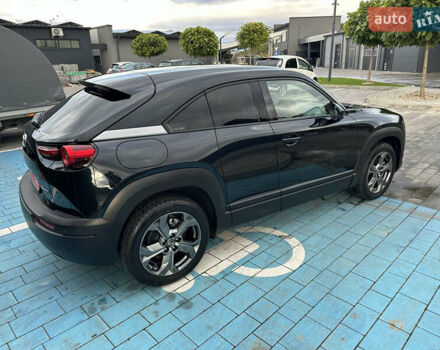 Черный Мазда MX-30, объемом двигателя 0 л и пробегом 36 тыс. км за 15200 $, фото 10 на Automoto.ua