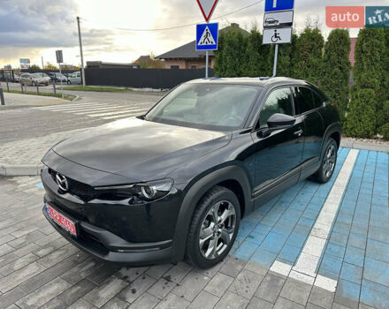 Черный Мазда MX-30, объемом двигателя 0 л и пробегом 36 тыс. км за 15200 $, фото 1 на Automoto.ua