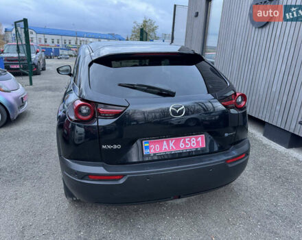 Черный Мазда MX-30, объемом двигателя 0 л и пробегом 68 тыс. км за 14500 $, фото 4 на Automoto.ua