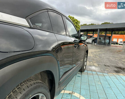 Мазда MX-30 2020 в Луцке на Automoto.ua Черный Мазда MX-30, объемом двигателя 0 л и пробегом 36 тыс. км за 15900 $, фото 36 на Automoto.ua